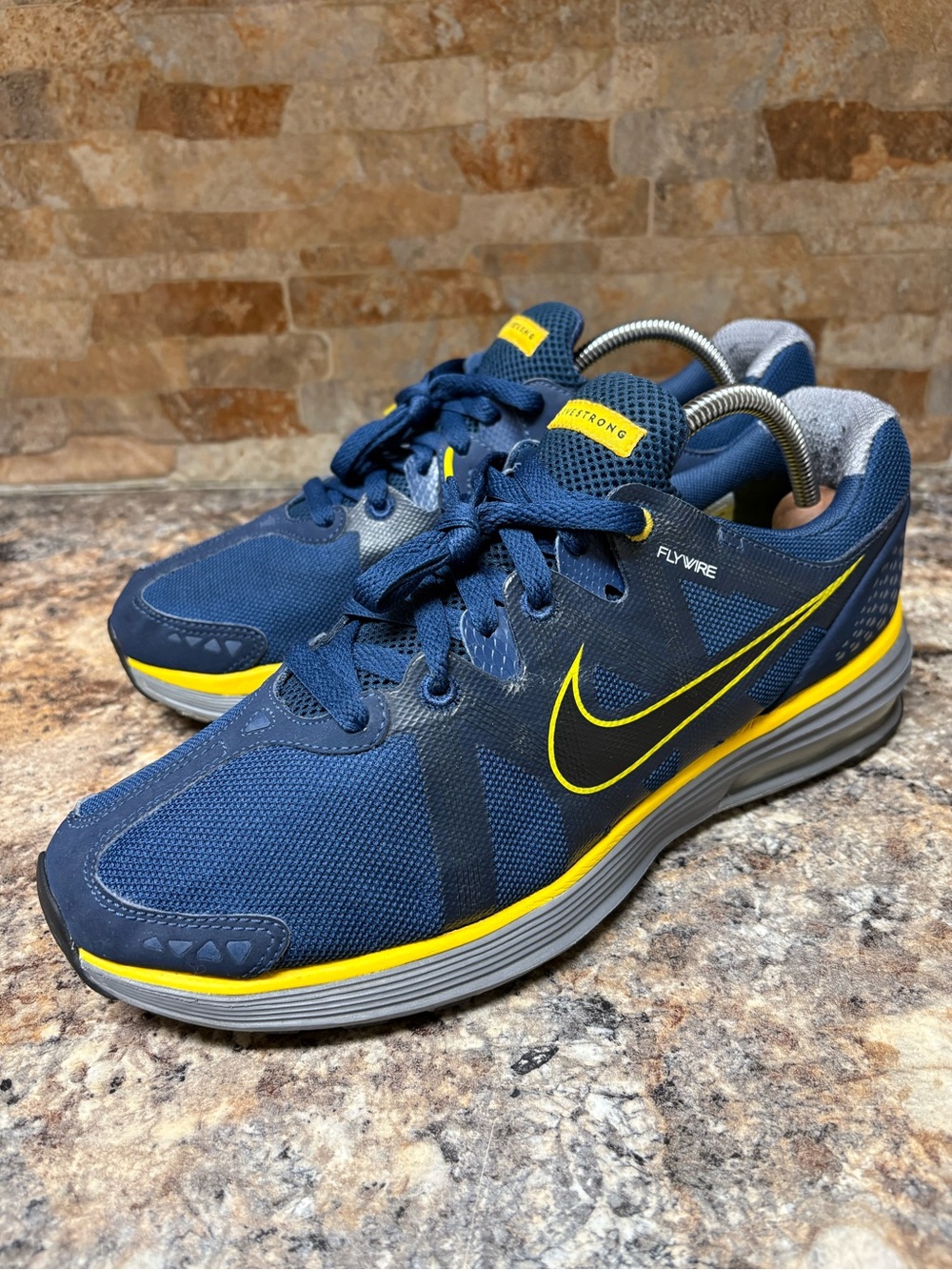 Nike Lunarmax+ LAF Livestrong 432287-408 Starlight Size 11.5